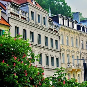 Renesance Krasna Kralovna Hotel Karlsbad