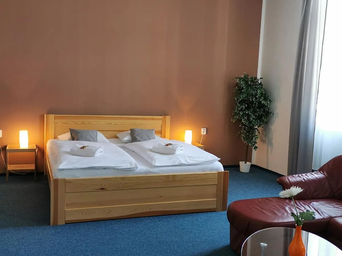 Hotel Club Trio Ostrava
