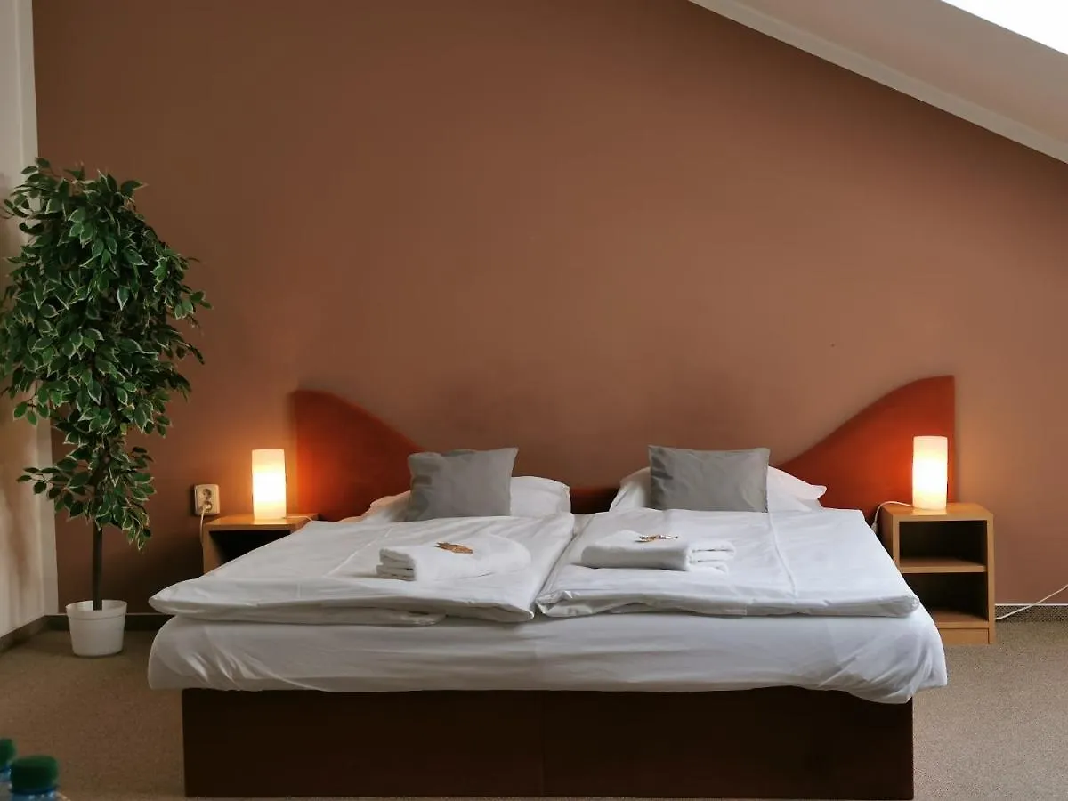 Hotel Club Trio Ostrava